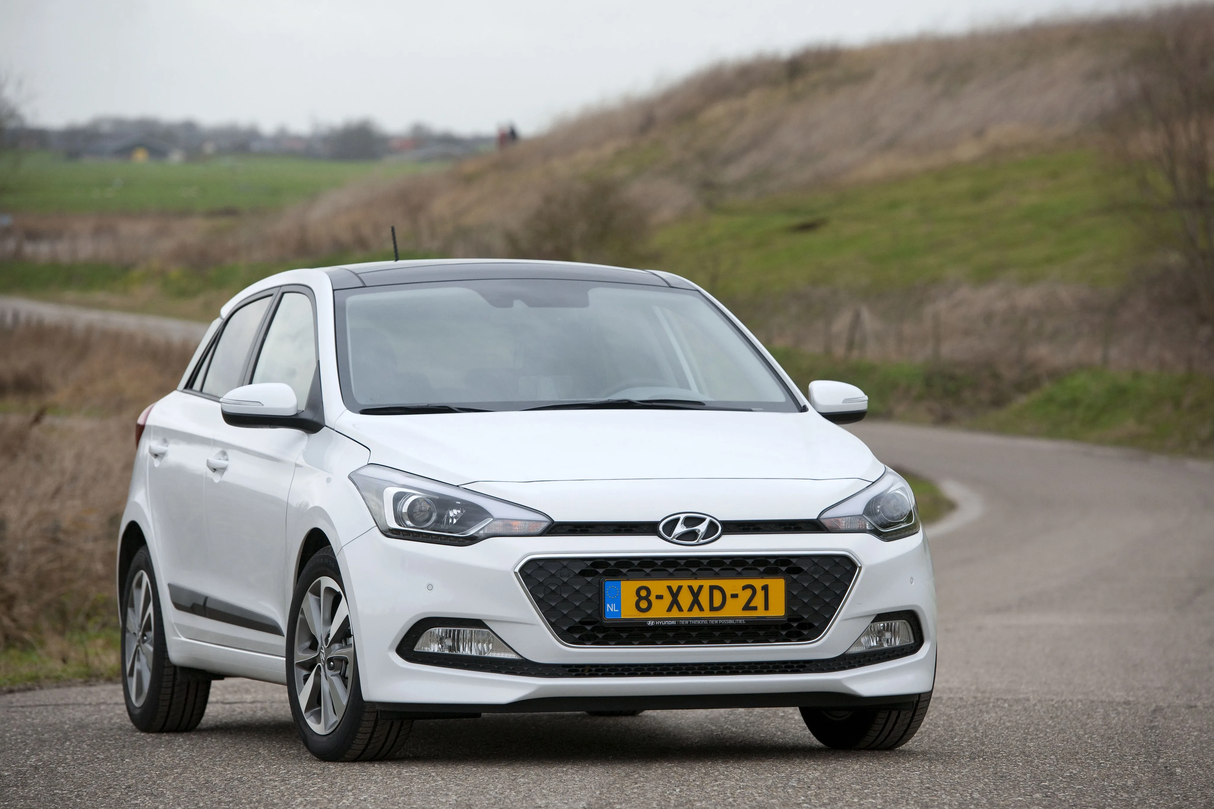 HYUNDAI-i20-5279_81.jpg