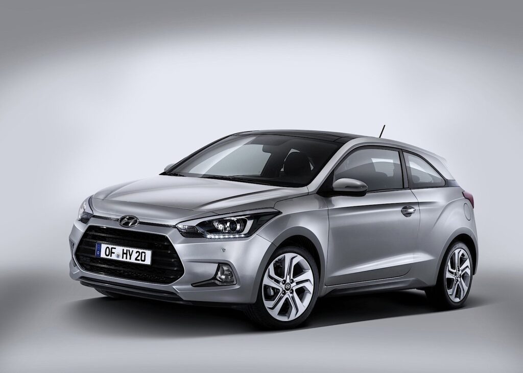 HYUNDAI i20 Coupe 2015-2018