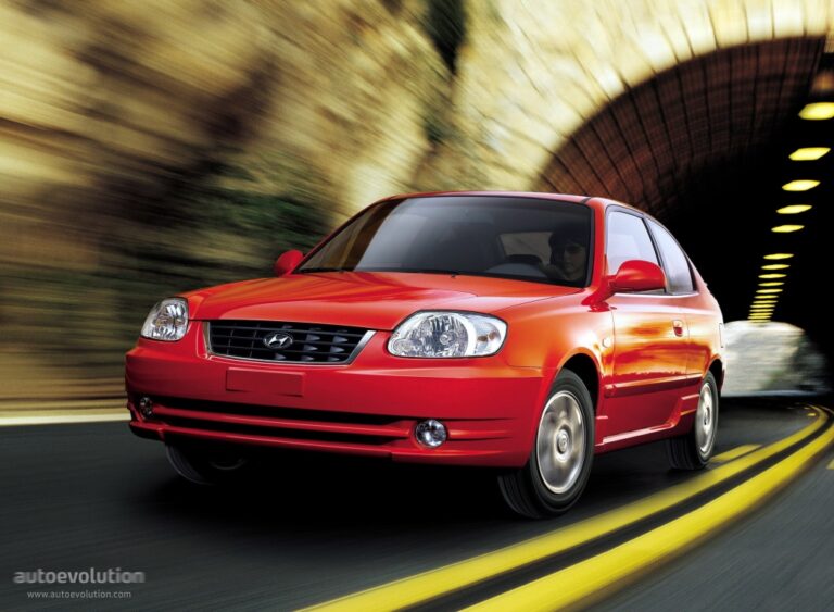 HYUNDAI Accent 3 drzwiowe 2003-2006