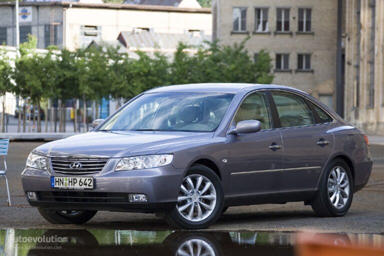 HYUNDAI Grandeur 2005-2011