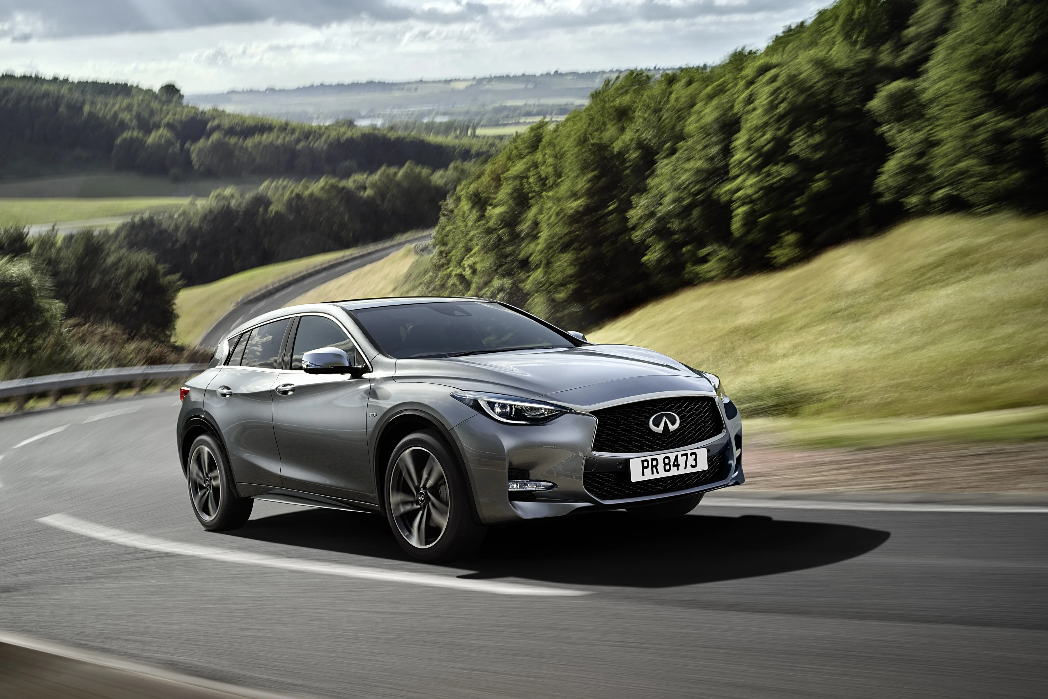 INFINITI-Q30-5556_29.jpeg