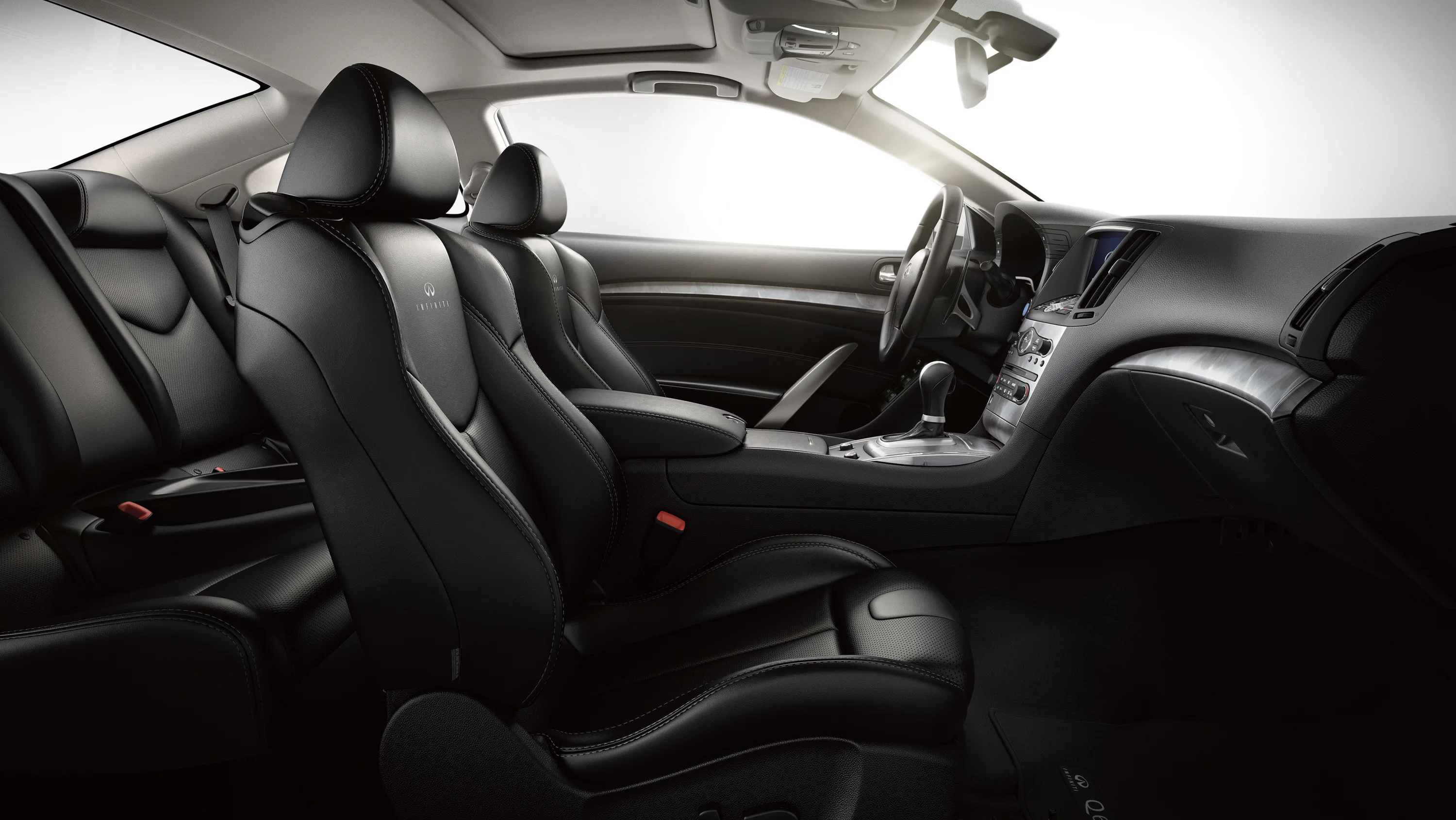 INFINITI-Q60-5212_11.jpg