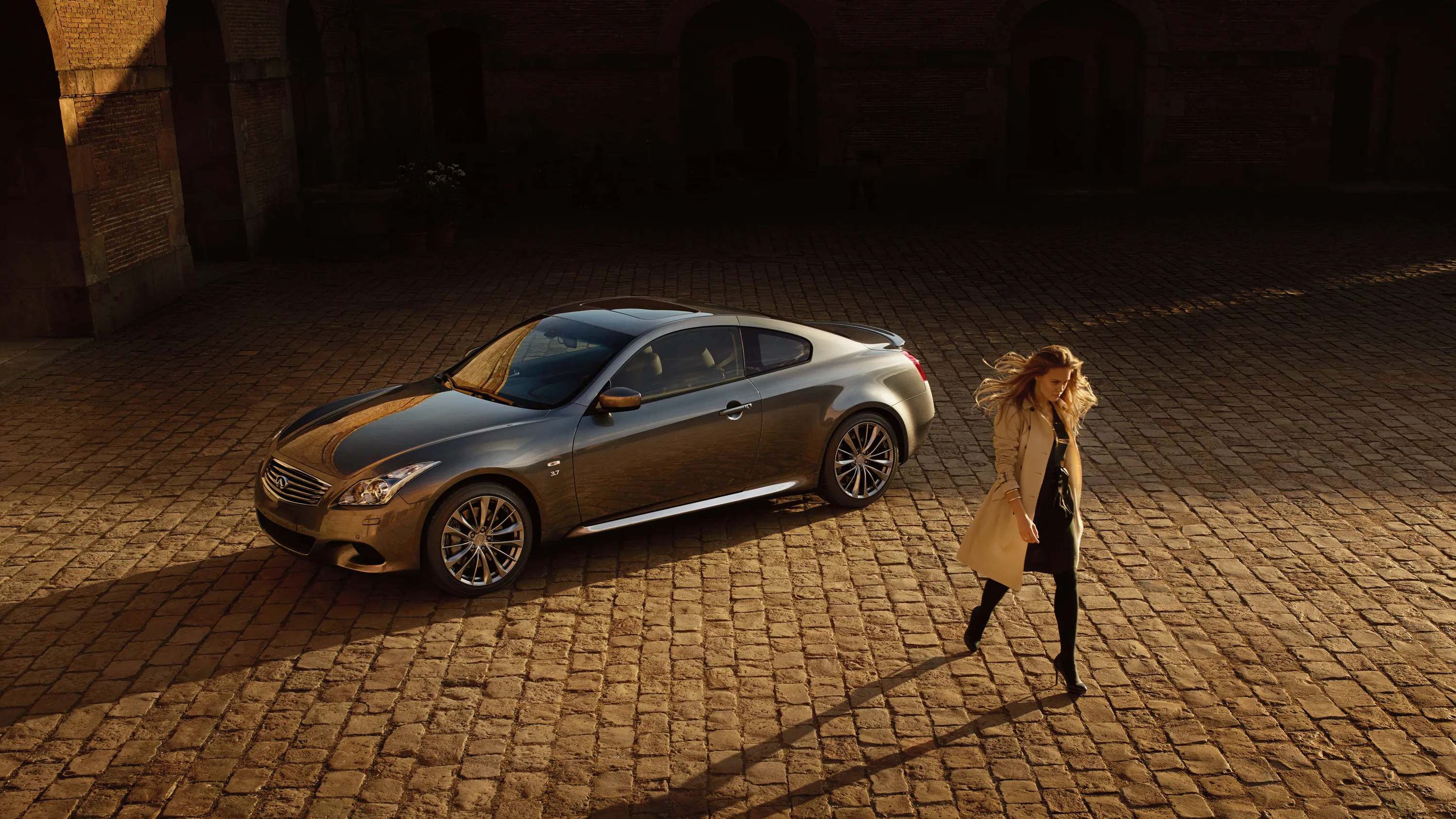 INFINITI-Q60-5212_14.jpg