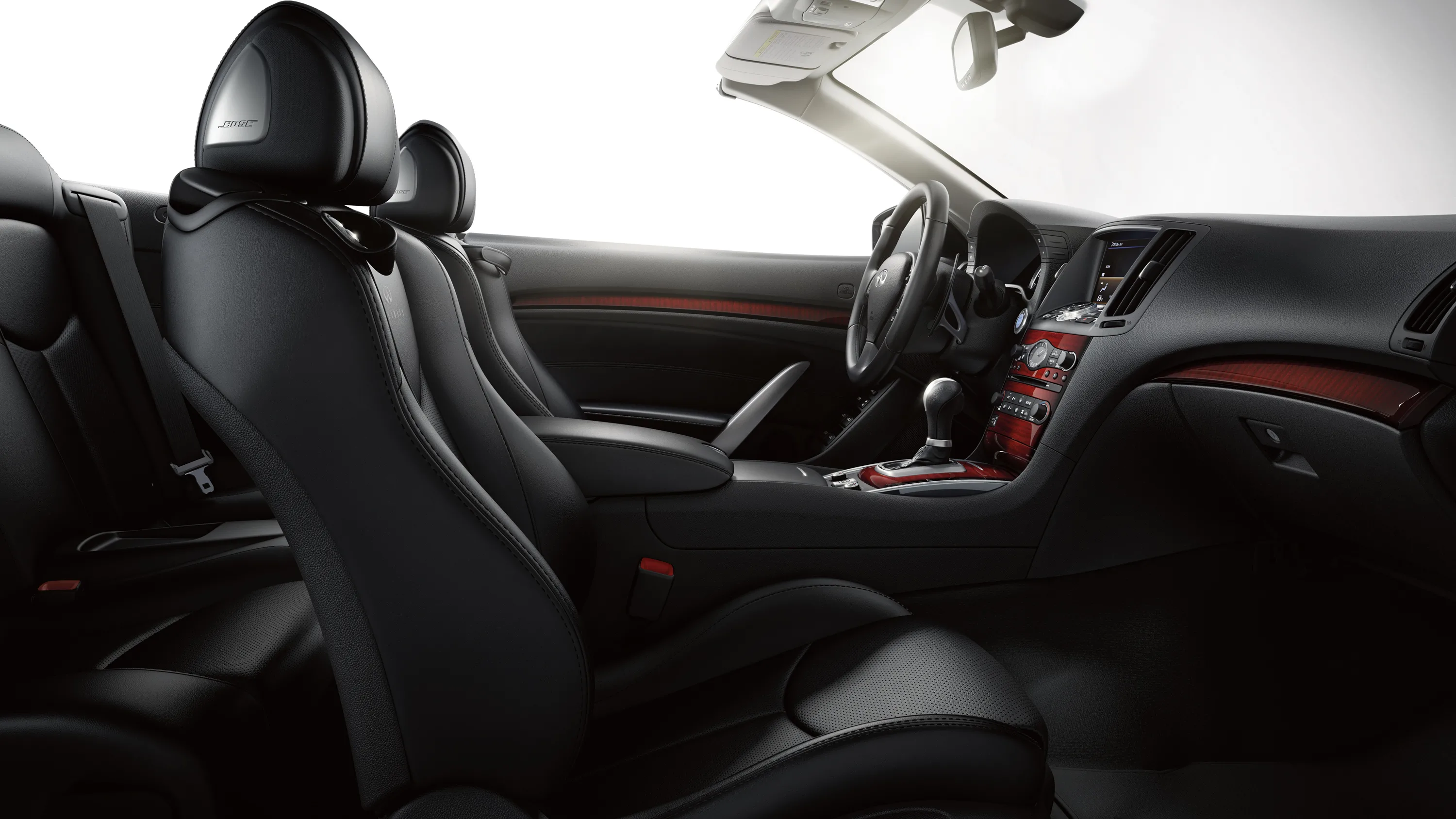 INFINITI-Q60-Convertible-5214_9.jpg
