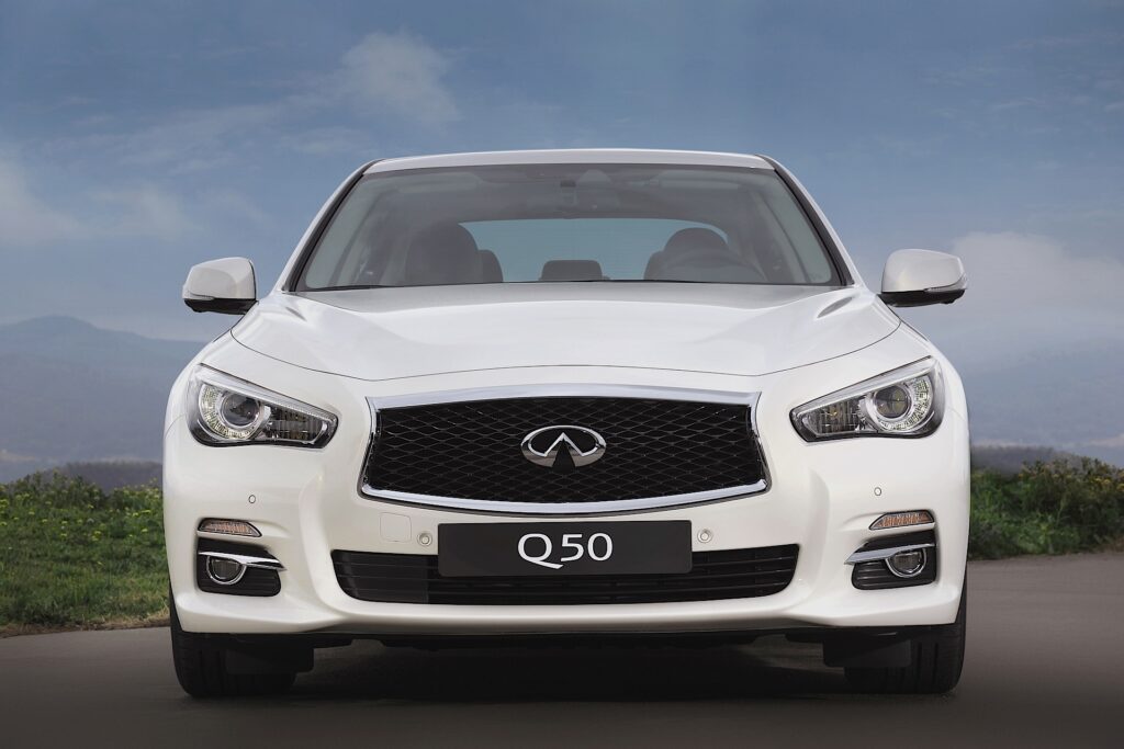 INFINITI Q50 2013-2016