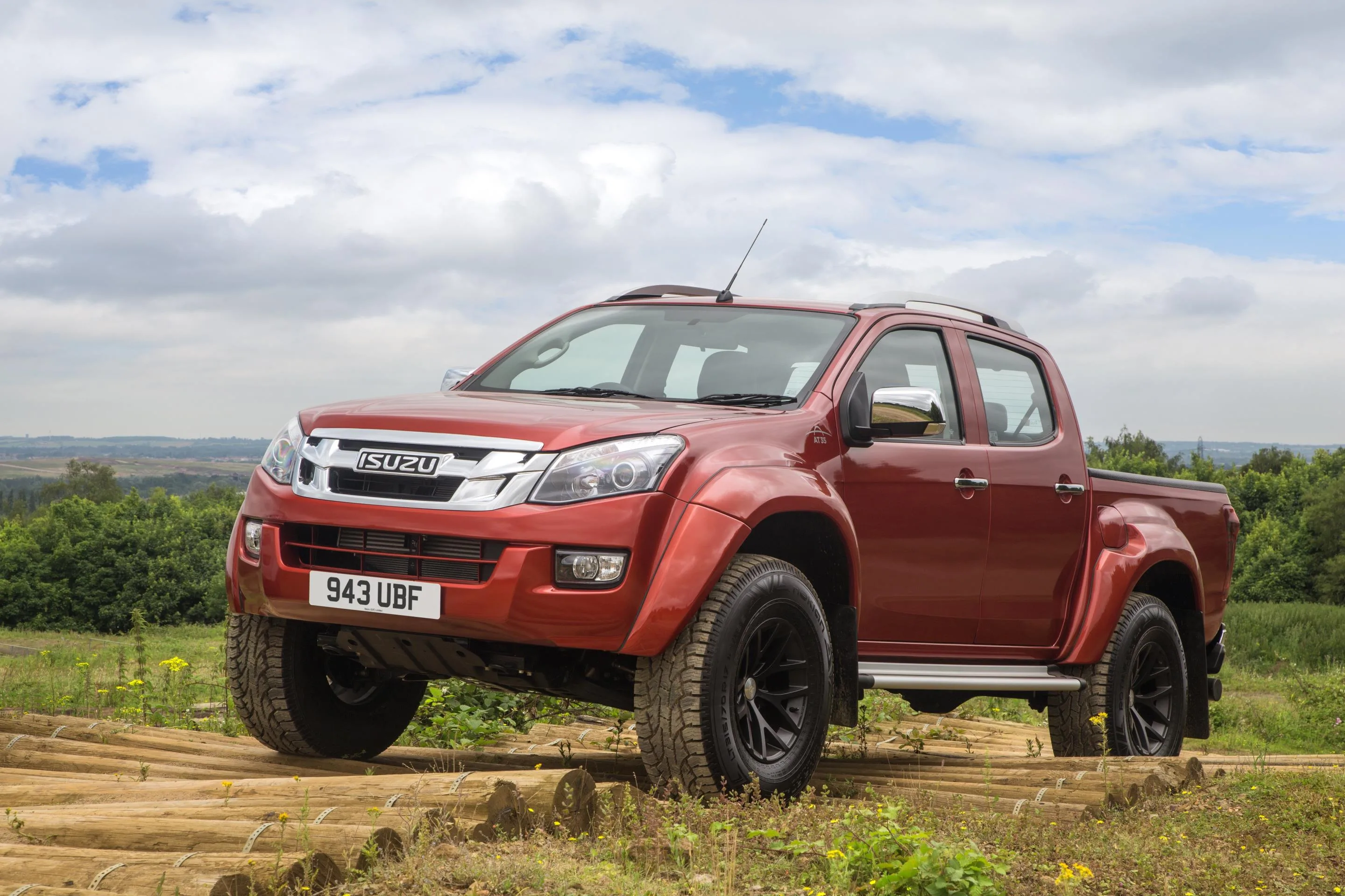 ISUZU-D-Max-Arctic-Trucks-AT35-5763_20.jpg