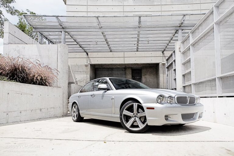JAGUAR XJR 2007-2010