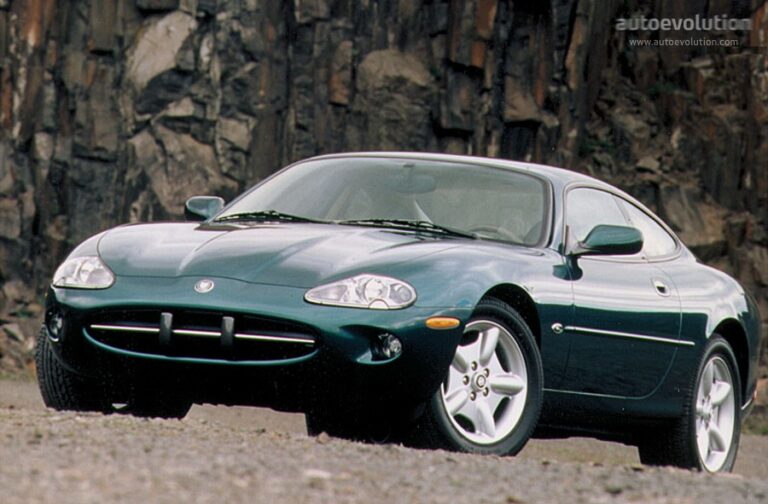 1996 Jaguar XK8
