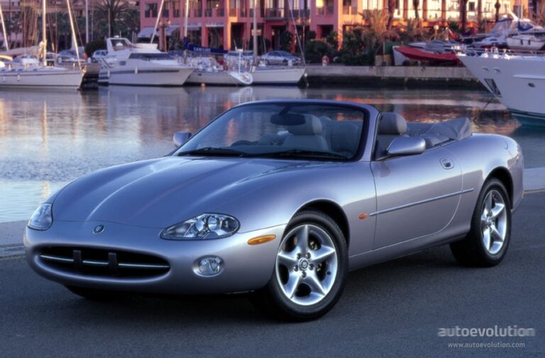 1996 Jaguar XK8