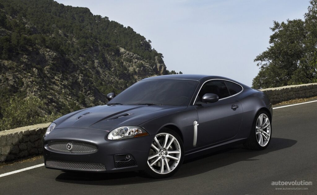 2006 Jaguar XKR Coupe