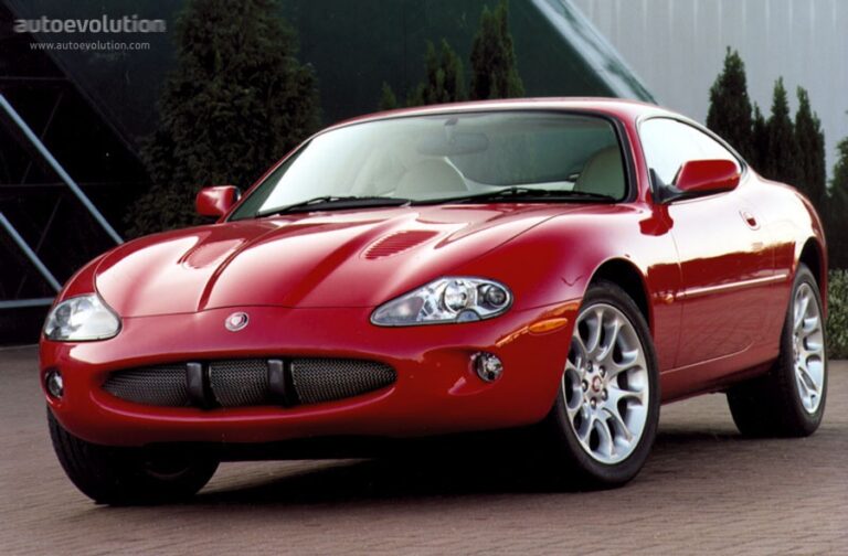 1998 Jaguar XKR Coupe