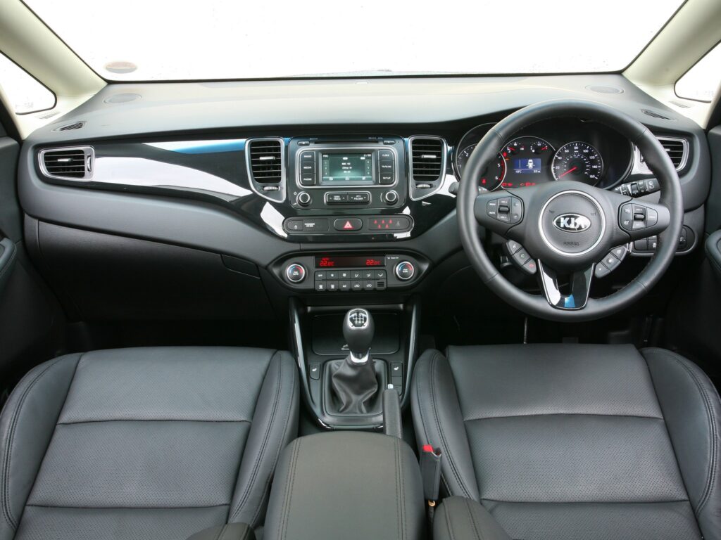 KIA Carens 2013-2016