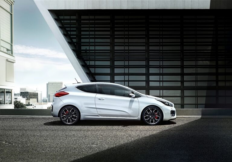 KIA pro_cee’d GT 2013-Present