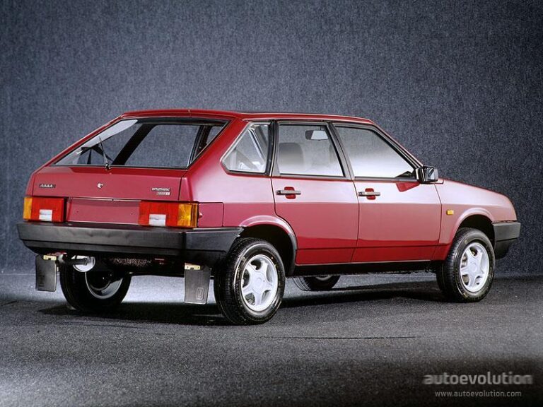 LADA Samara 5 drzwiowe 1984