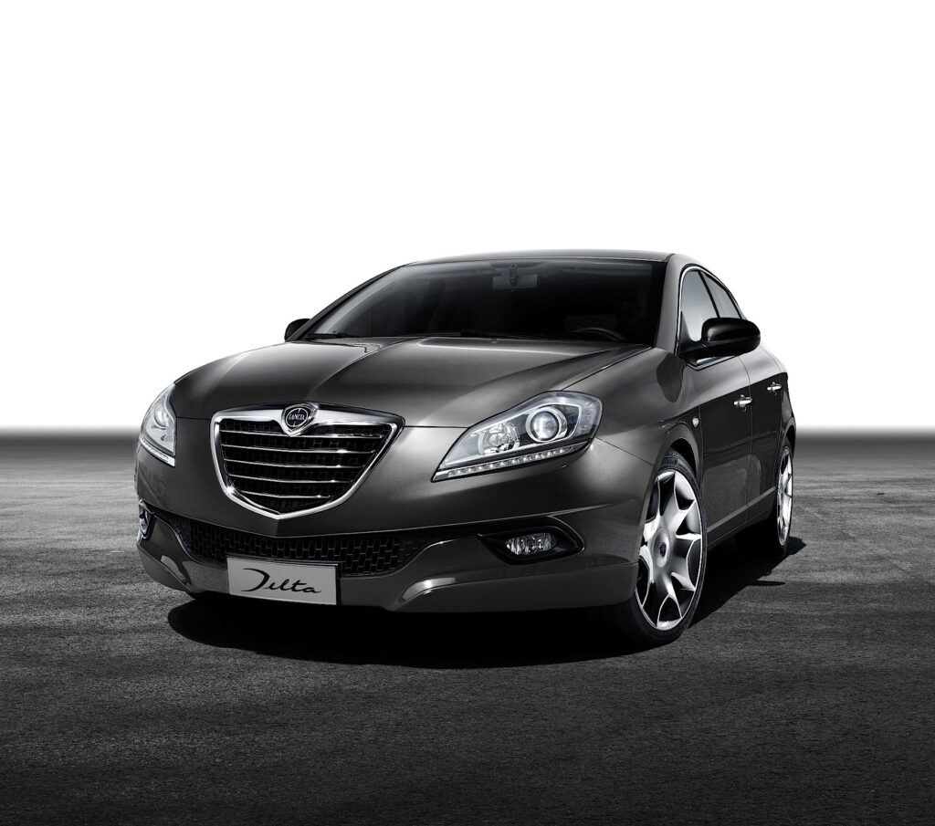 LANCIA Delta 2013-2014