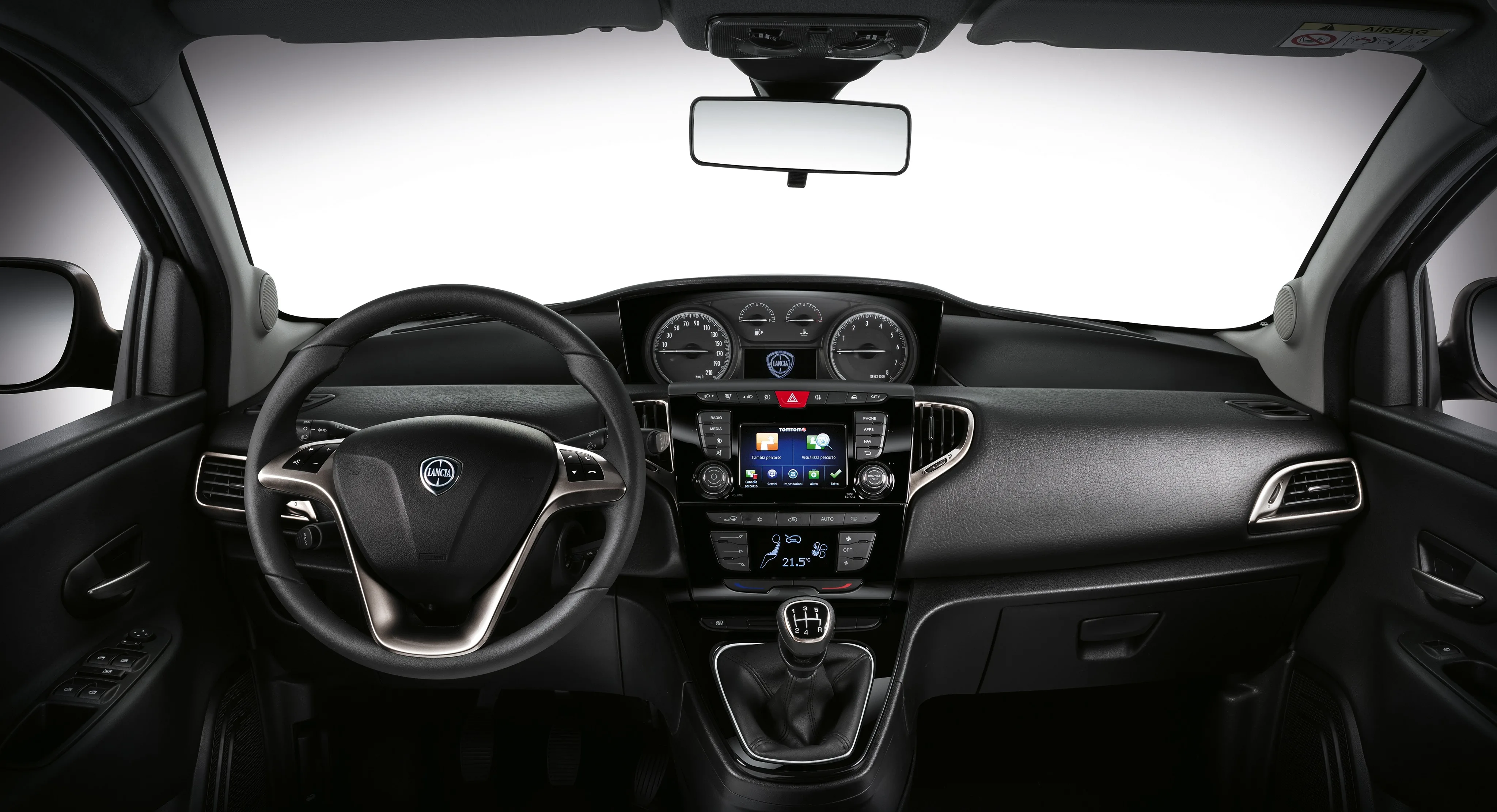 LANCIA-Ypsilon-5564_2.jpeg