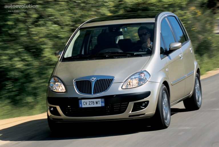 LANCIA Musa 2003-2012