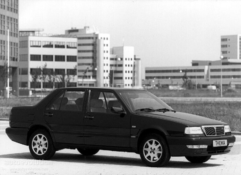 LANCIA Thema 1992-1995