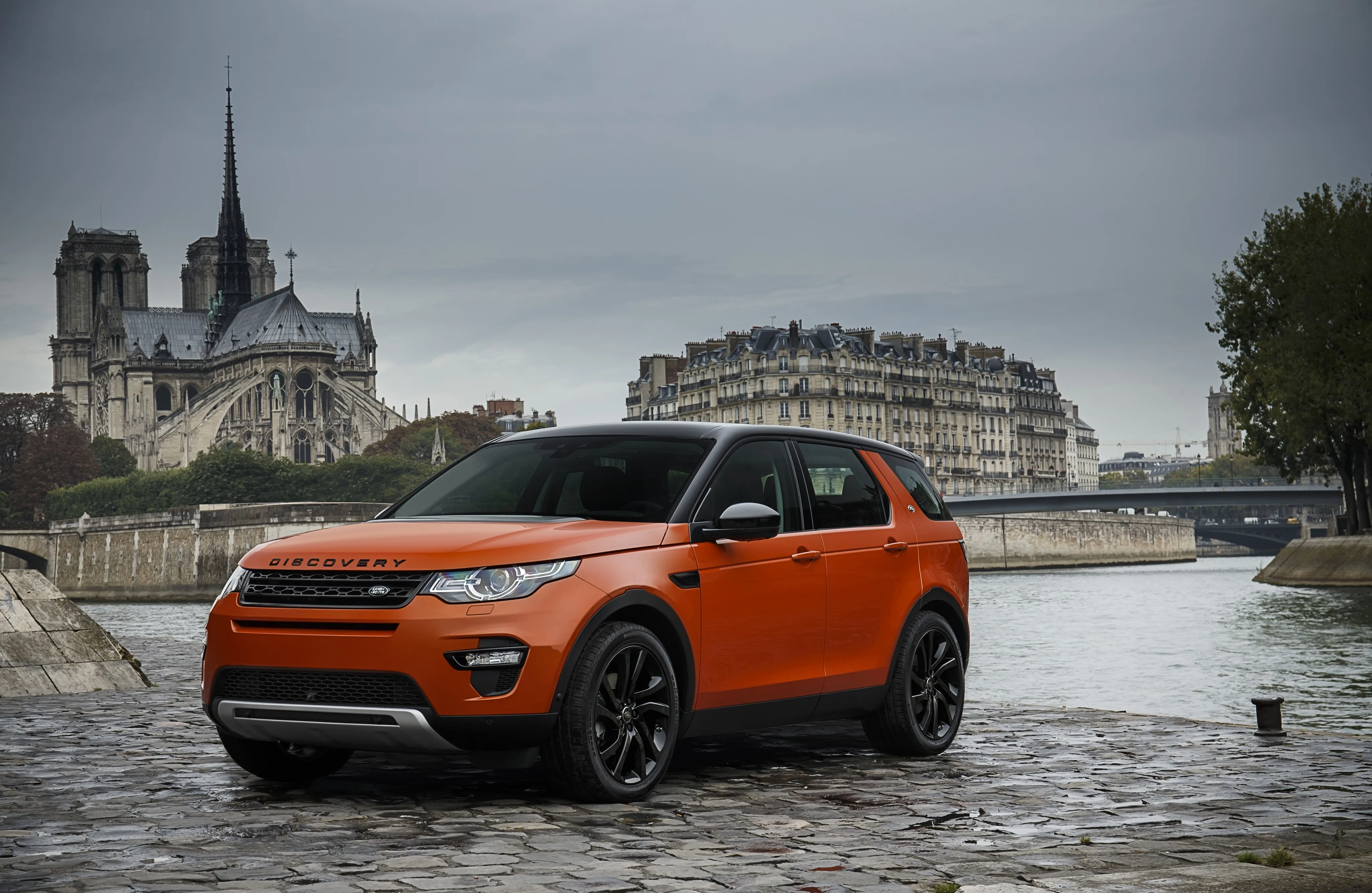LAND-ROVER-Discovery-Sport-5276_111.jpg