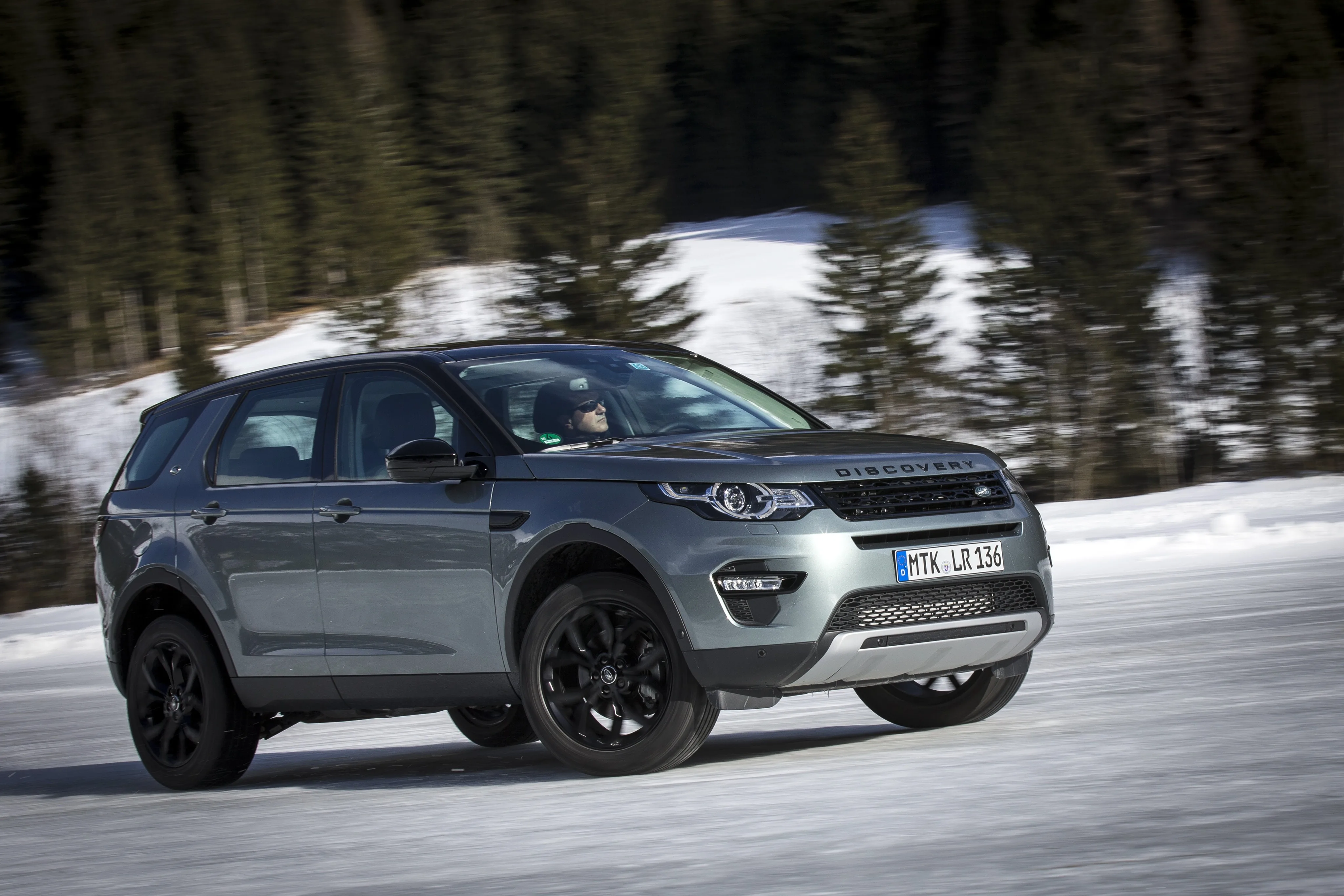LAND-ROVER-Discovery-Sport-5276_119.jpg