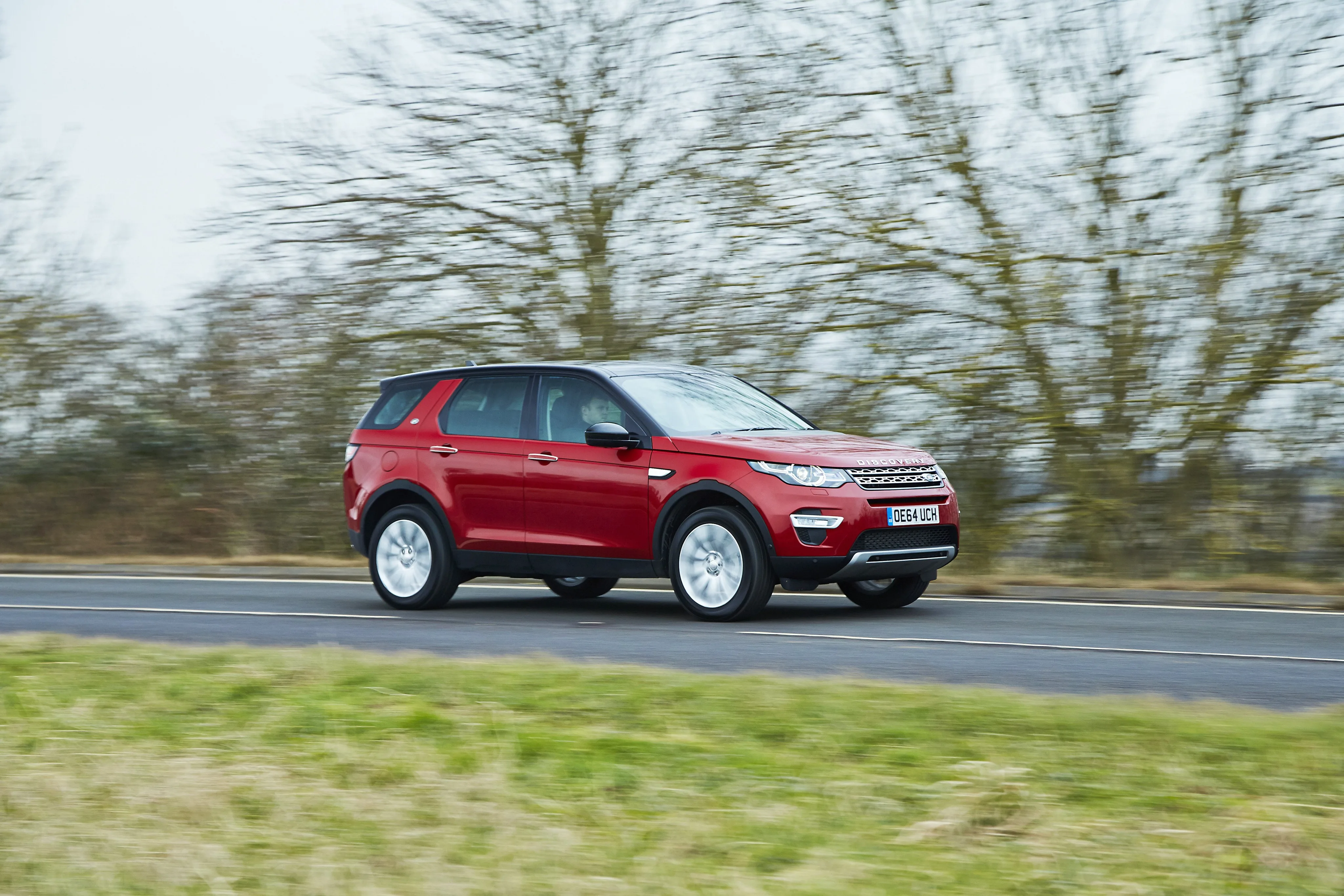 LAND-ROVER-Discovery-Sport-5276_72.jpg