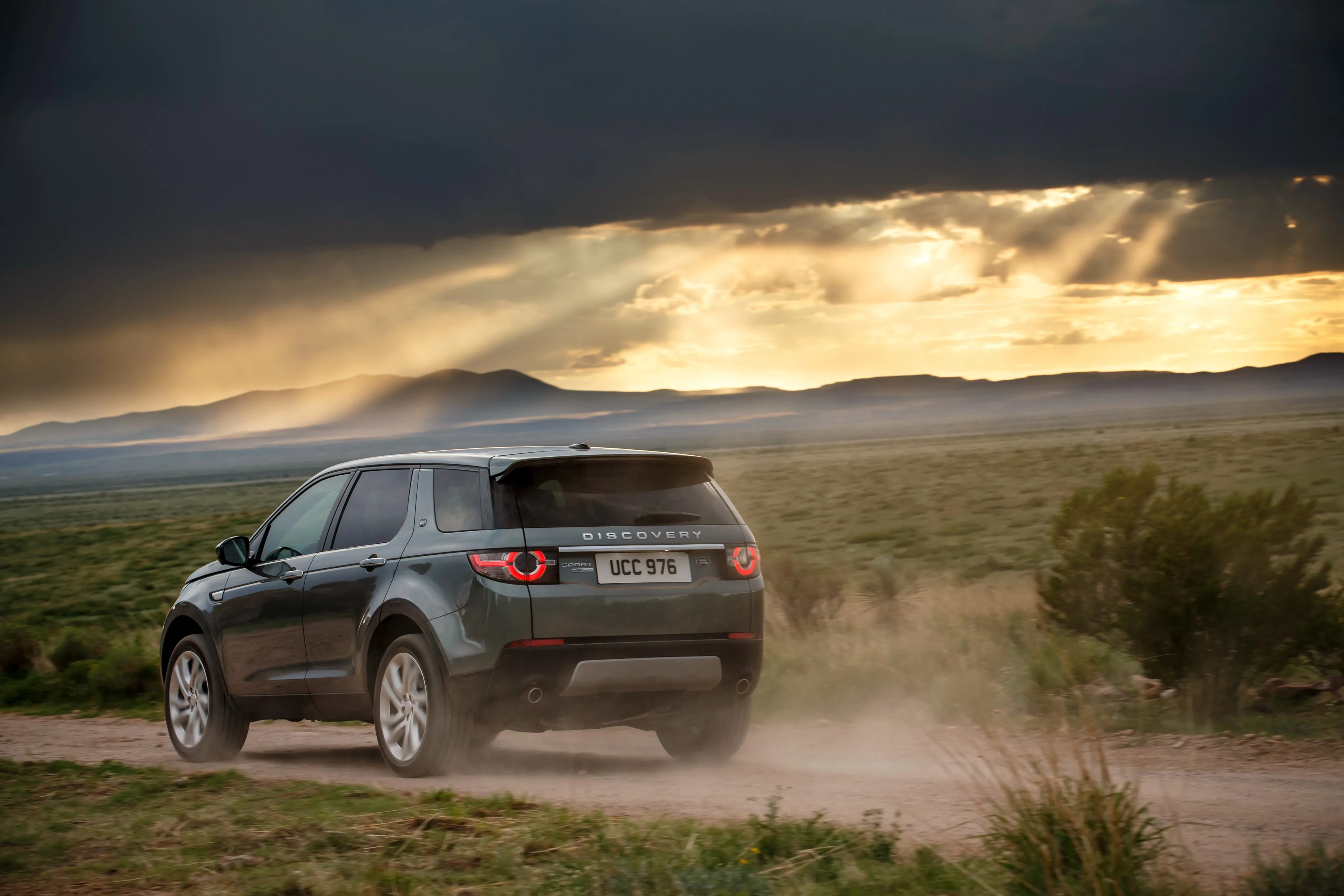LAND-ROVER-Discovery-Sport-5276_81.jpg