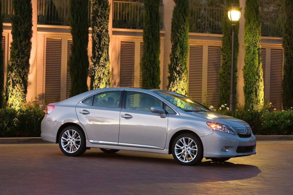LEXUS HS 250h 2009-2013