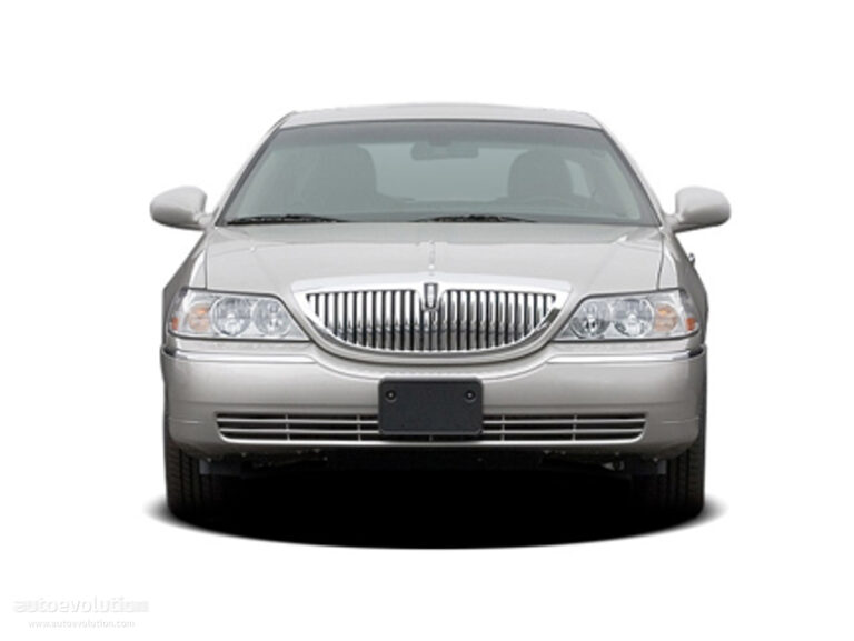 2008 Lincoln Town Car