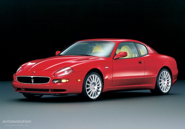 MASERATI Coupe 2002-2004