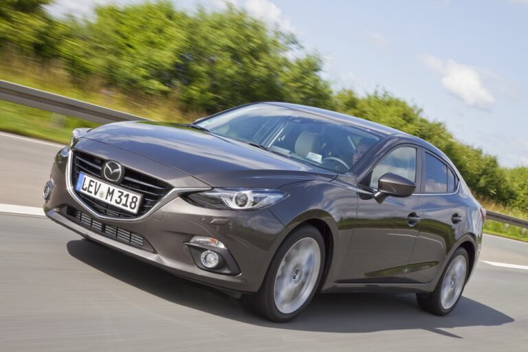 MAZDA 3 / Axela Sedan 2013-2016