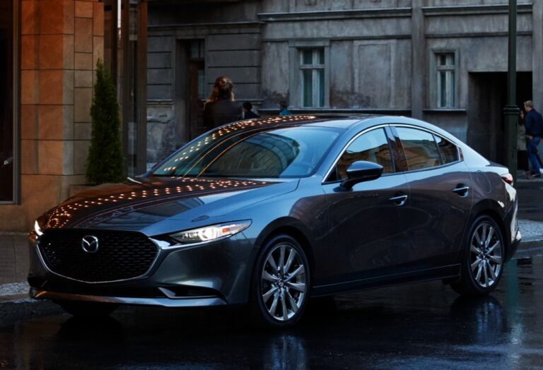 MAZDA 3 / Axela Sedan 2018-Present