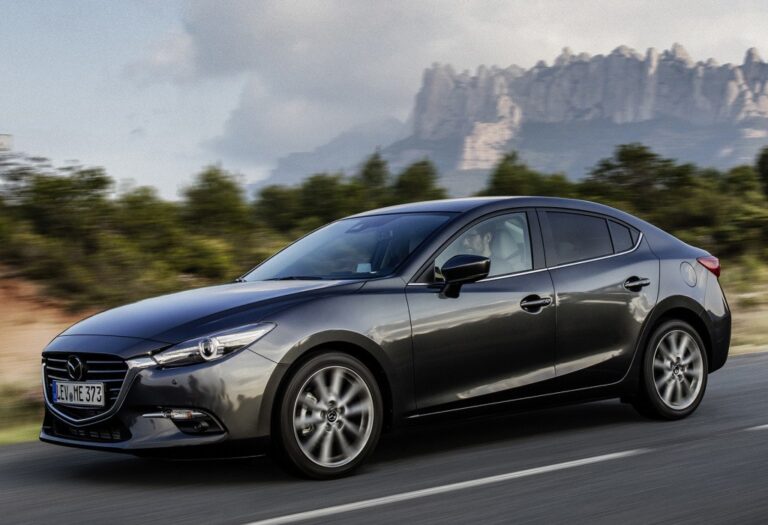 2016 Mazda 3 / Axela Sedan