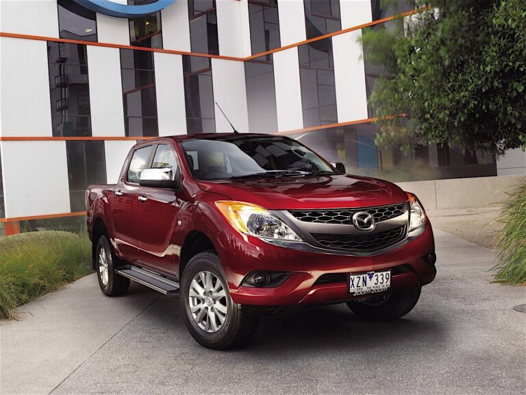 MAZDA BT-50 2011-2015