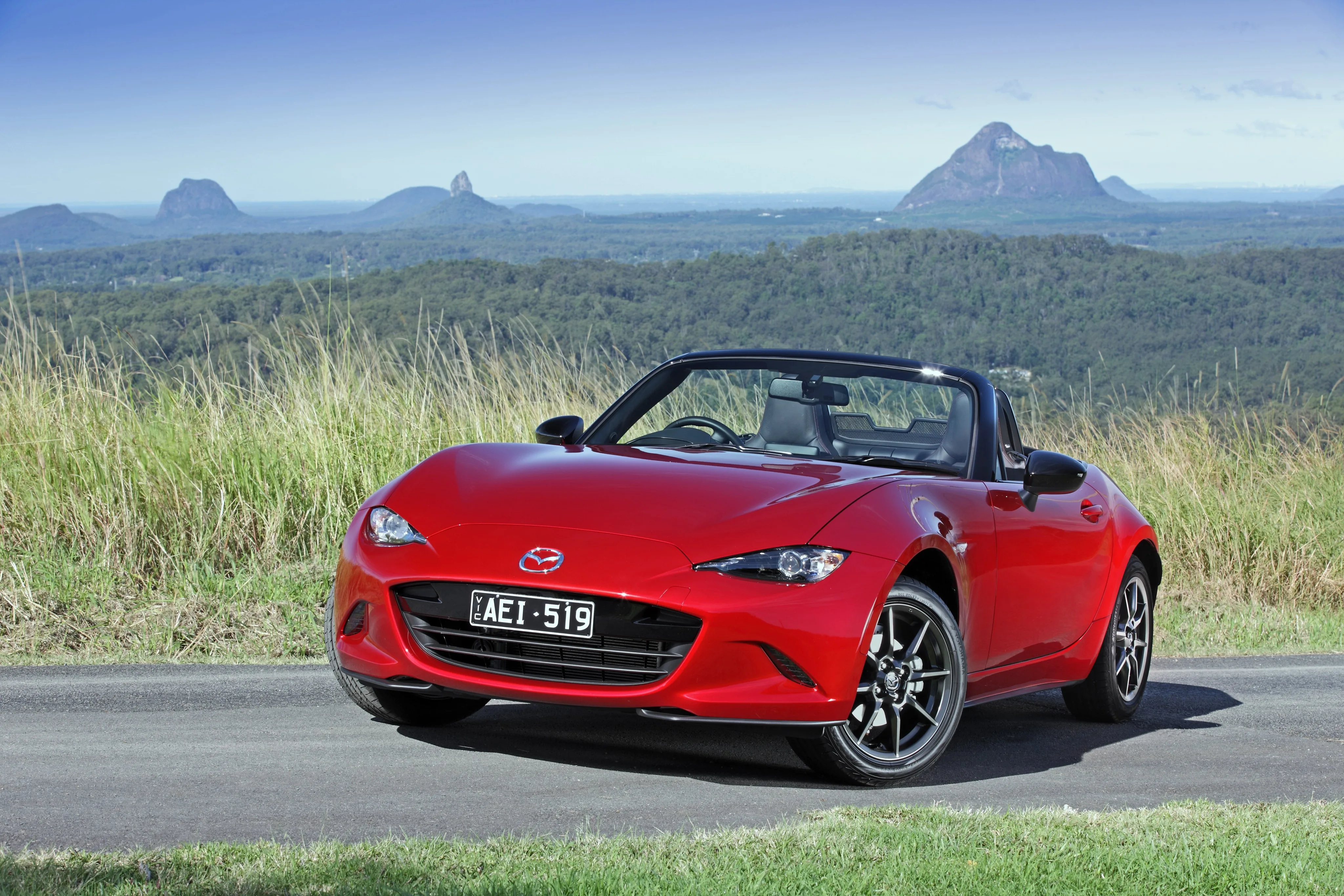 MAZDA-MX-5-Miata-5280_80.jpeg