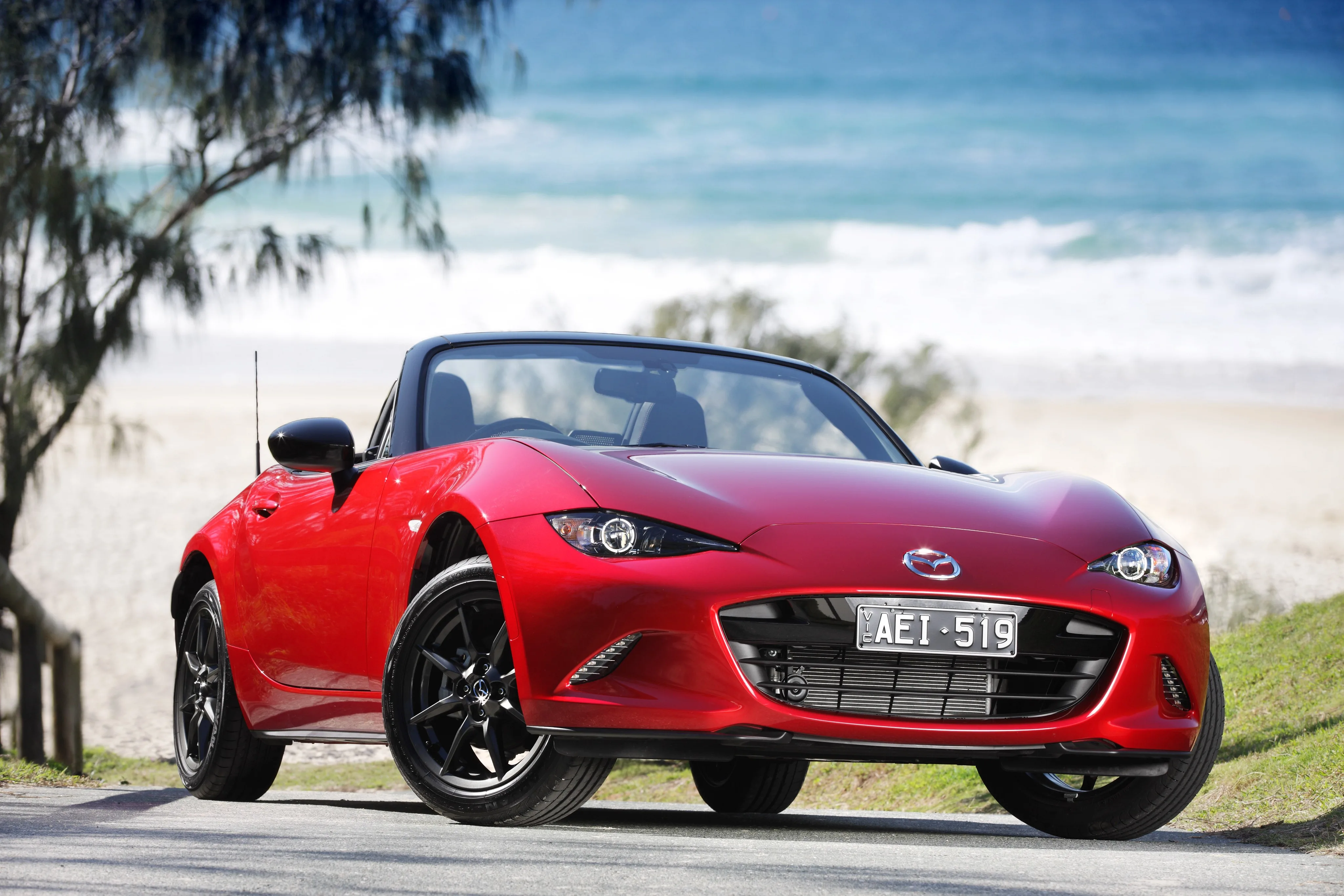 MAZDA-MX-5-Miata-5280_82.jpeg