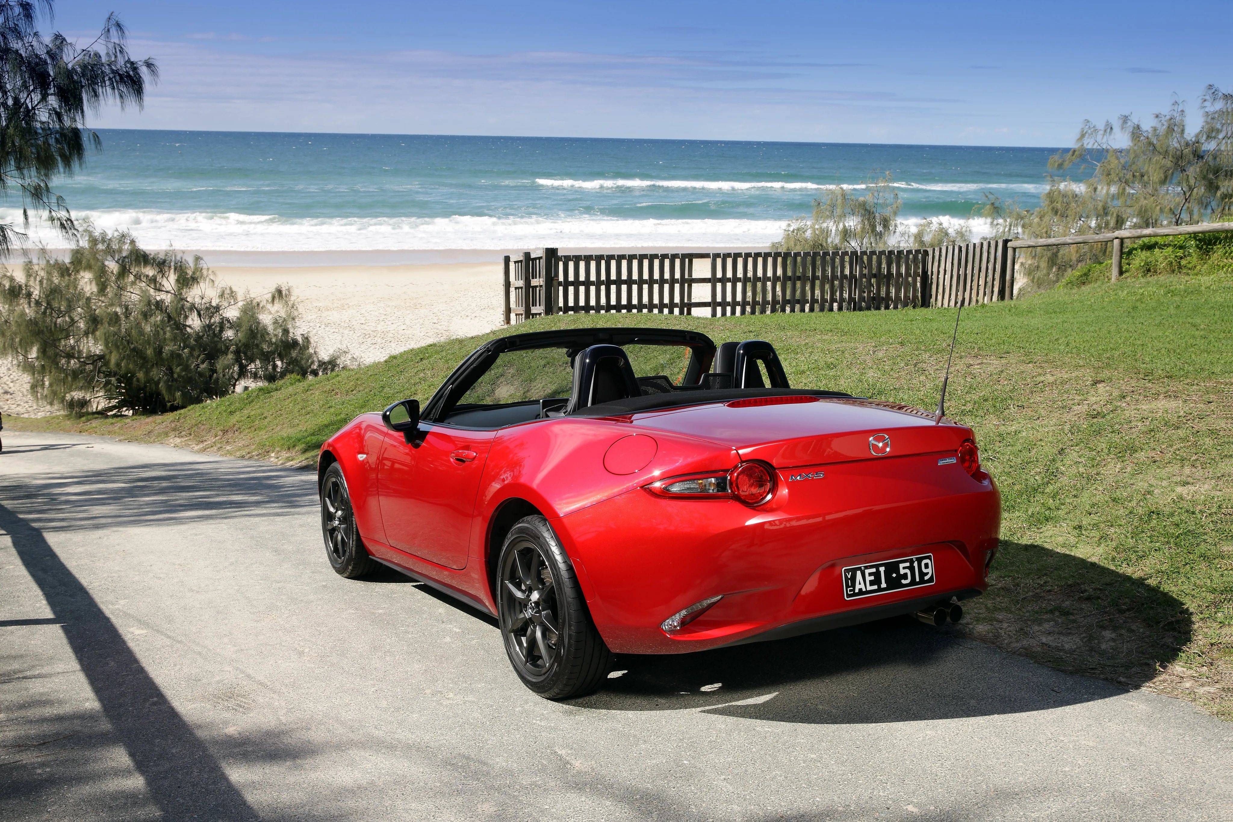 MAZDA-MX-5-Miata-5280_85.jpeg
