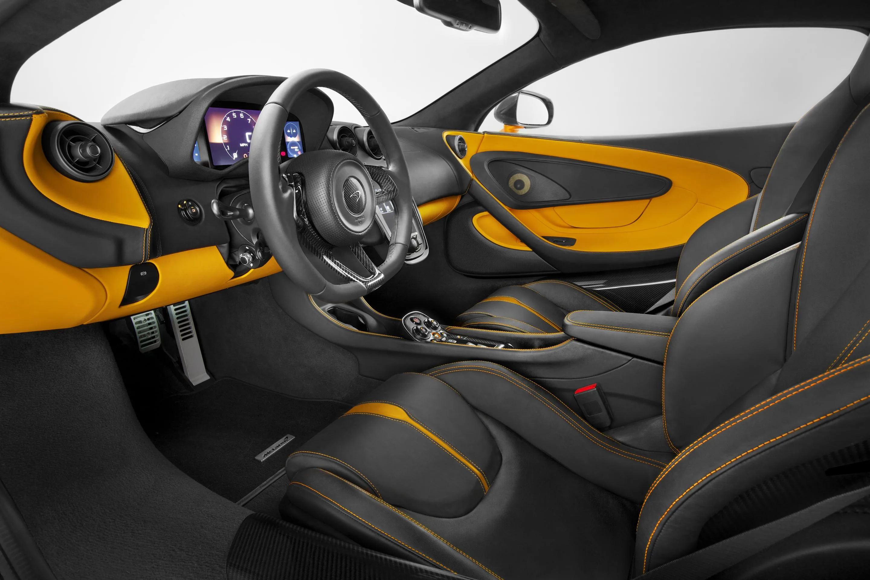 MCLAREN-570S-5393_3.jpg
