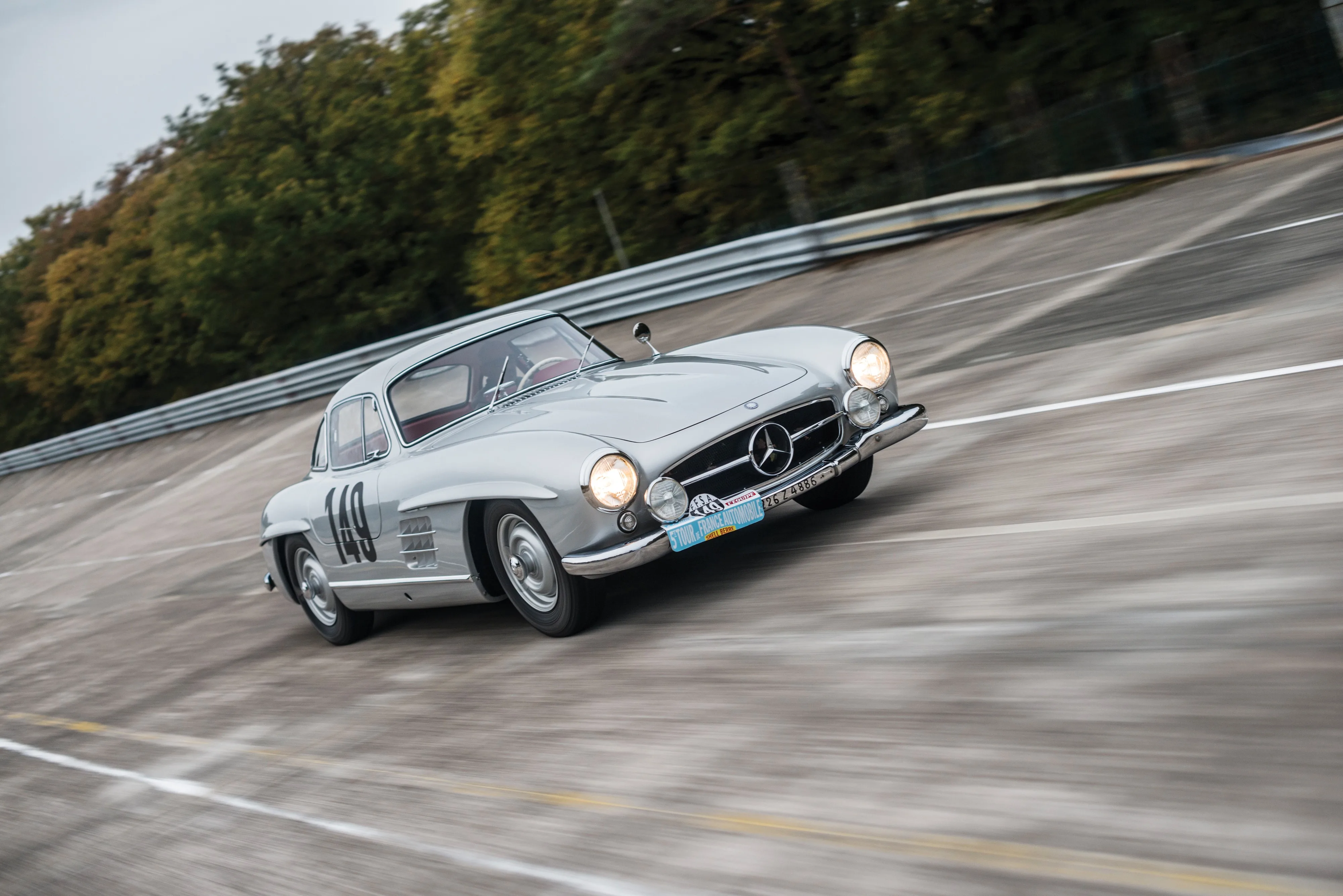 MERCEDES-BENZ-300-SL-Coupe-W198-2403_63.jpeg