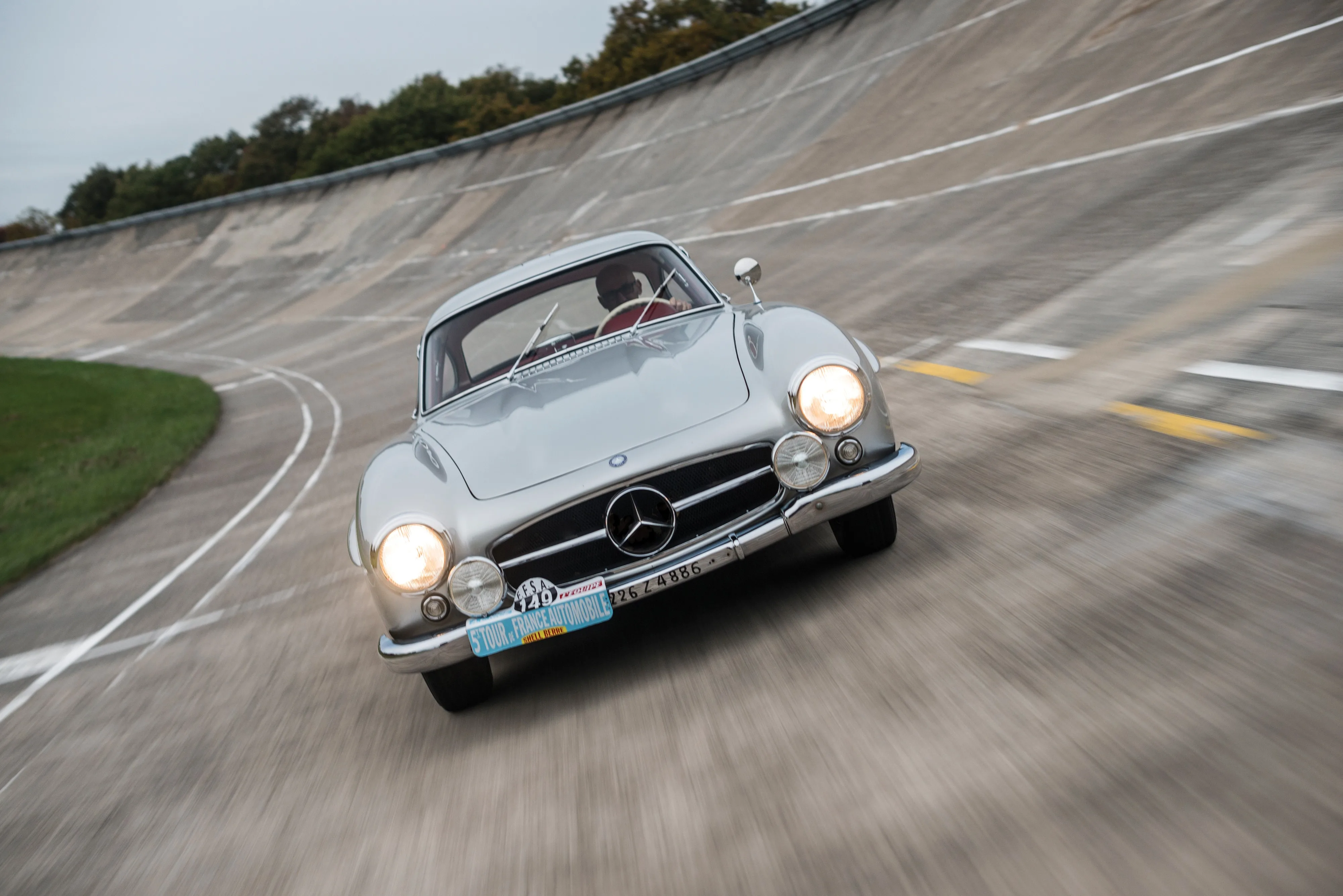 MERCEDES-BENZ-300-SL-Coupe-W198-2403_65.jpeg