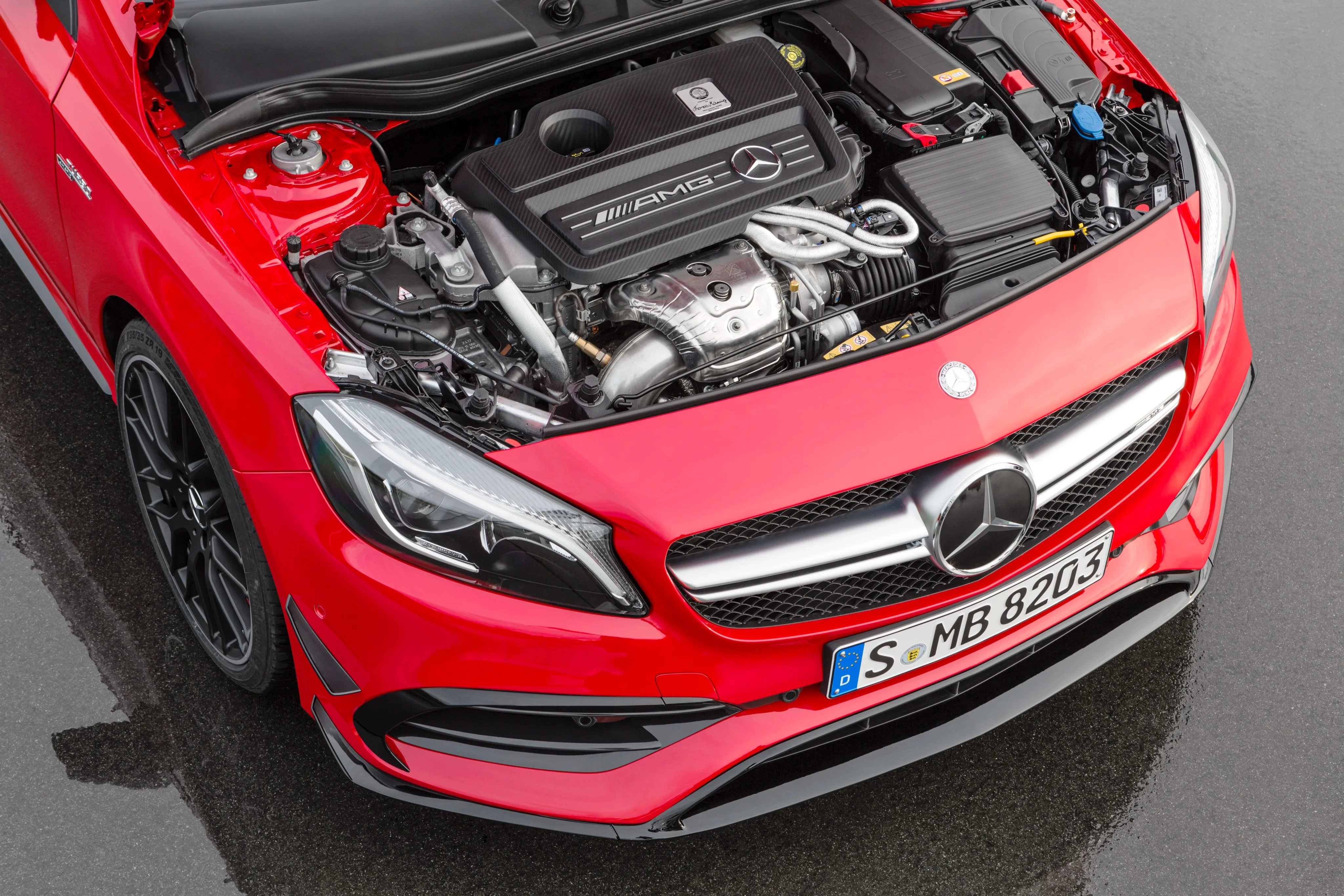 MERCEDES-BENZ-A45-AMG-5548_30.jpeg