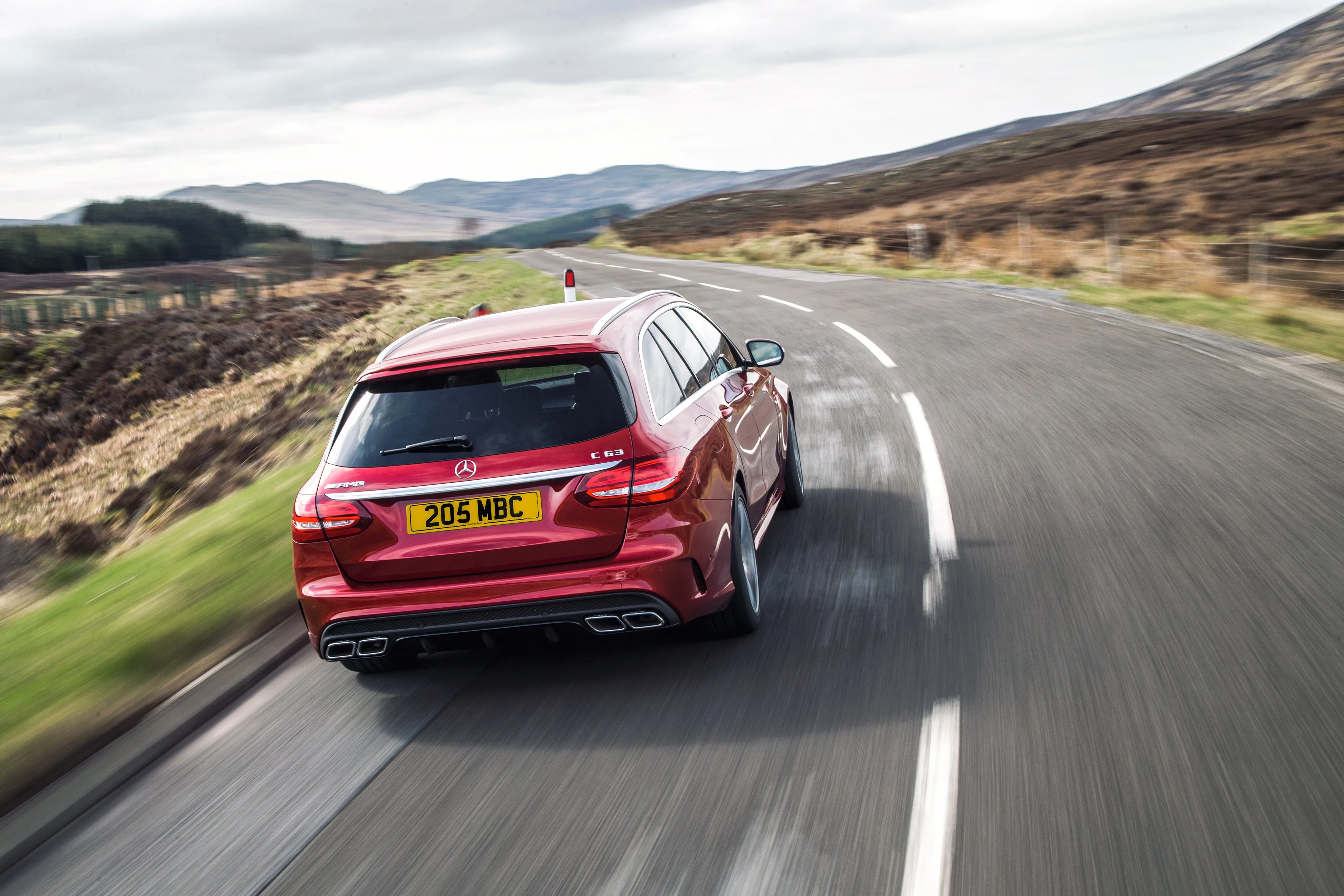 MERCEDES-BENZ-C-63-AMG-T-Modell-S205-5297_57.jpeg