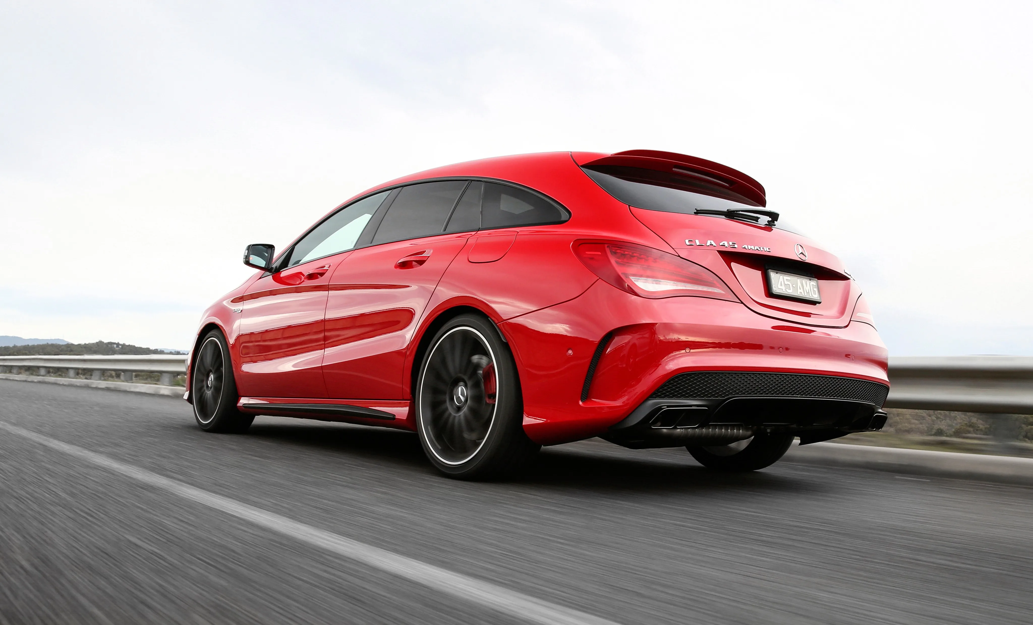 MERCEDES-BENZ-CLA-45-AMG-Shooting-Brake-5345_42.jpeg