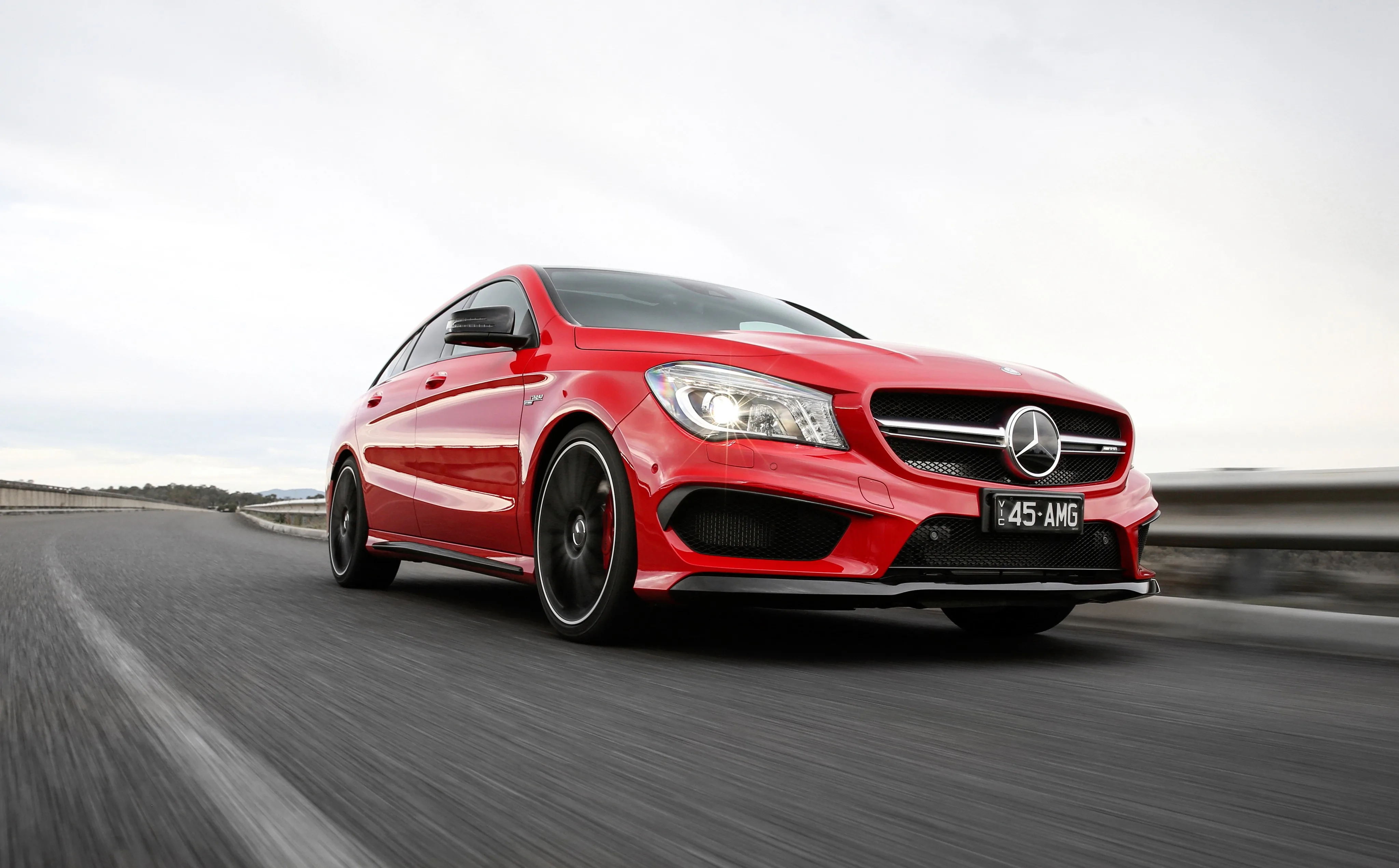 MERCEDES-BENZ-CLA-45-AMG-Shooting-Brake-5345_47.jpeg