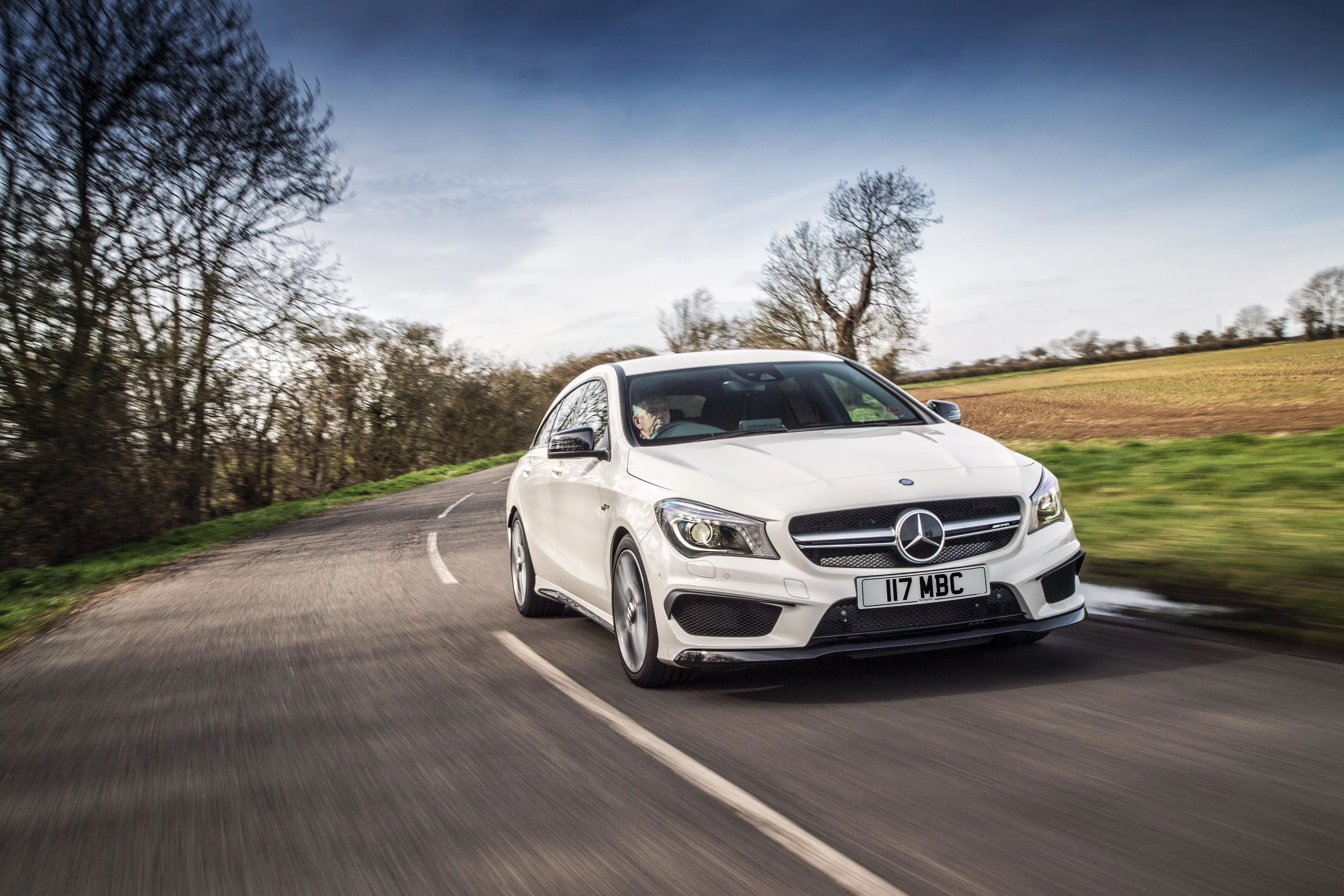 MERCEDES-BENZ-CLA-45-AMG-Shooting-Brake-5345_61.jpeg