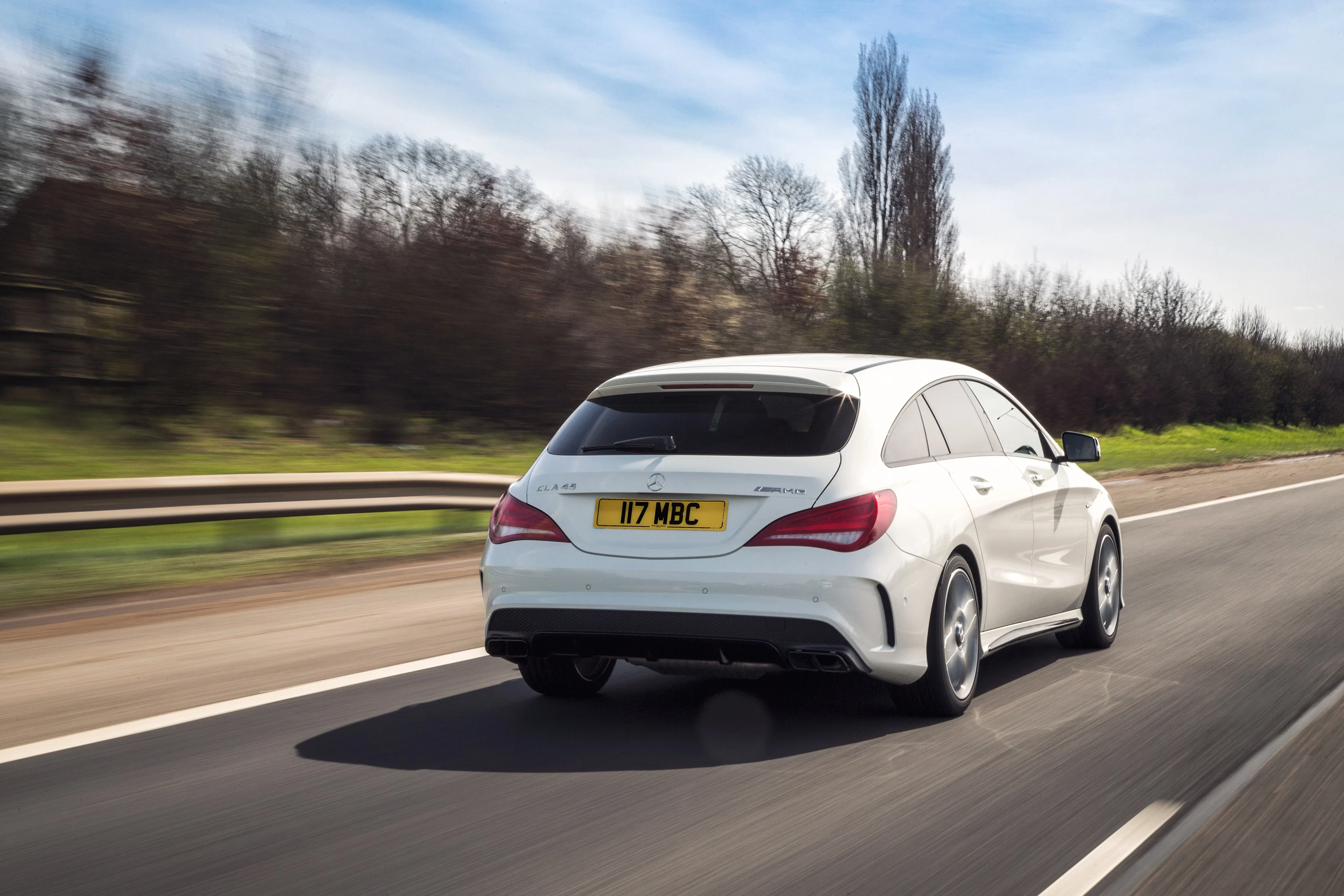 MERCEDES-BENZ-CLA-45-AMG-Shooting-Brake-5345_62.jpeg