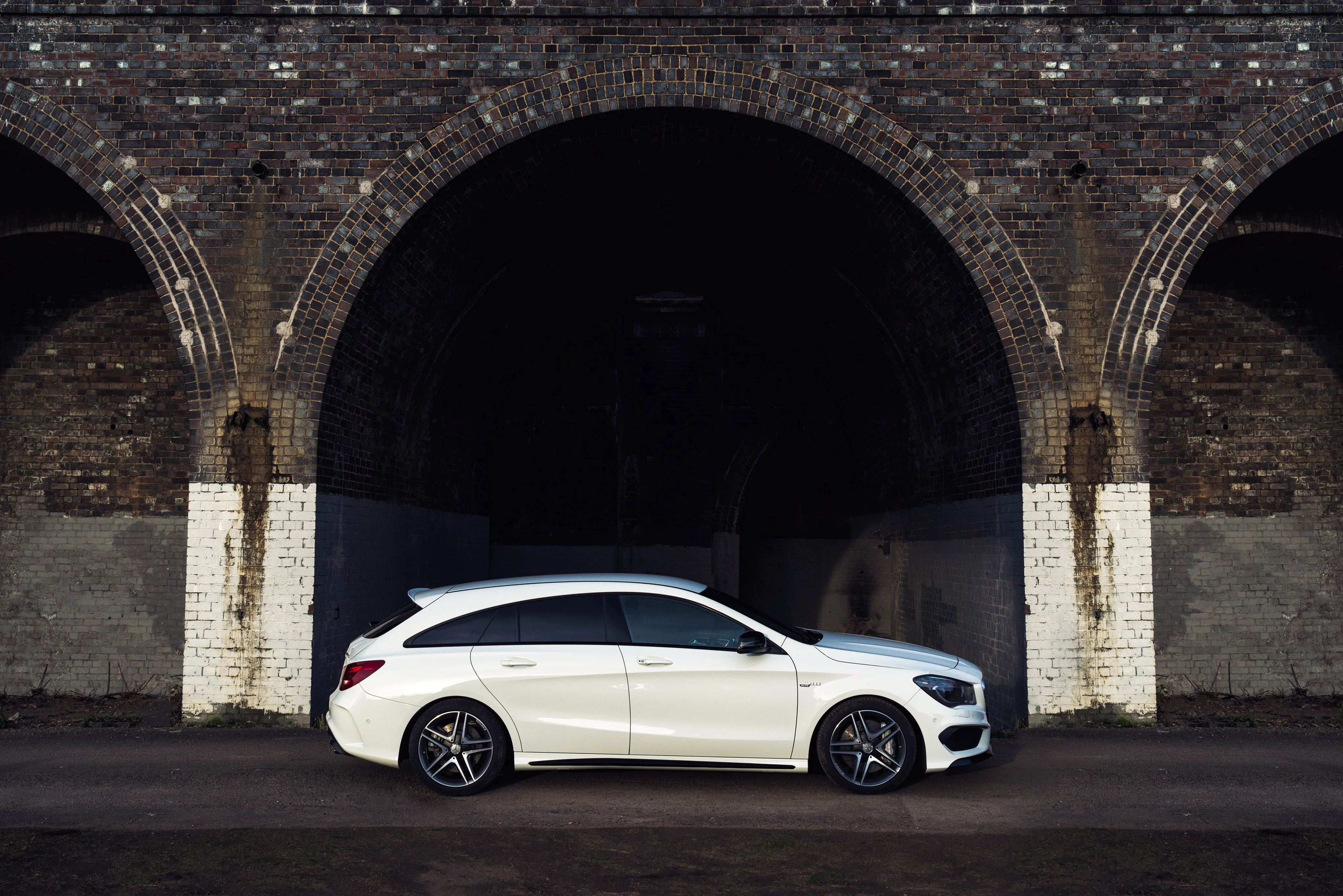 MERCEDES-BENZ-CLA-45-AMG-Shooting-Brake-5345_74.jpeg