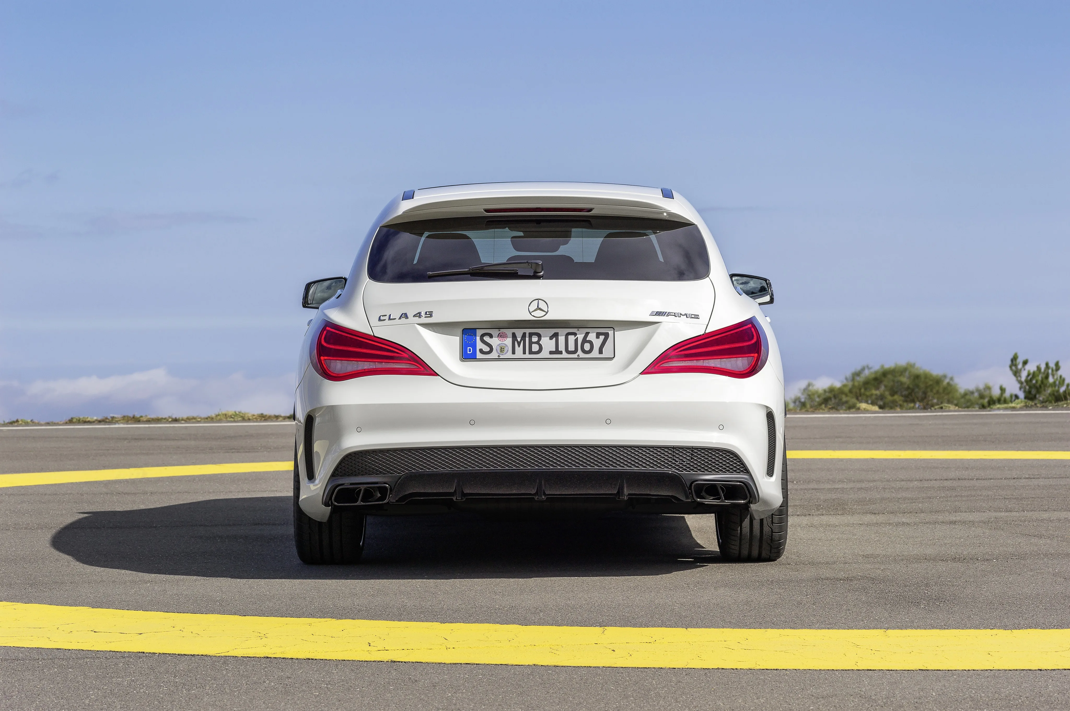 MERCEDES-BENZ-CLA-AMG-Shooting-Brake-5345_12.jpg