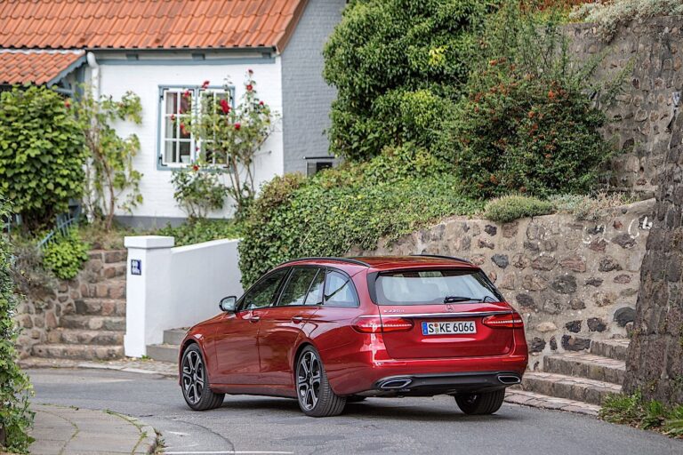 2017 Mercedes-Benz E-Class estate