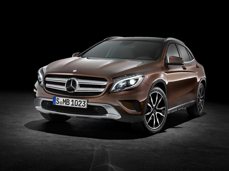 MERCEDES BENZ GLA (X156) 2013-2017