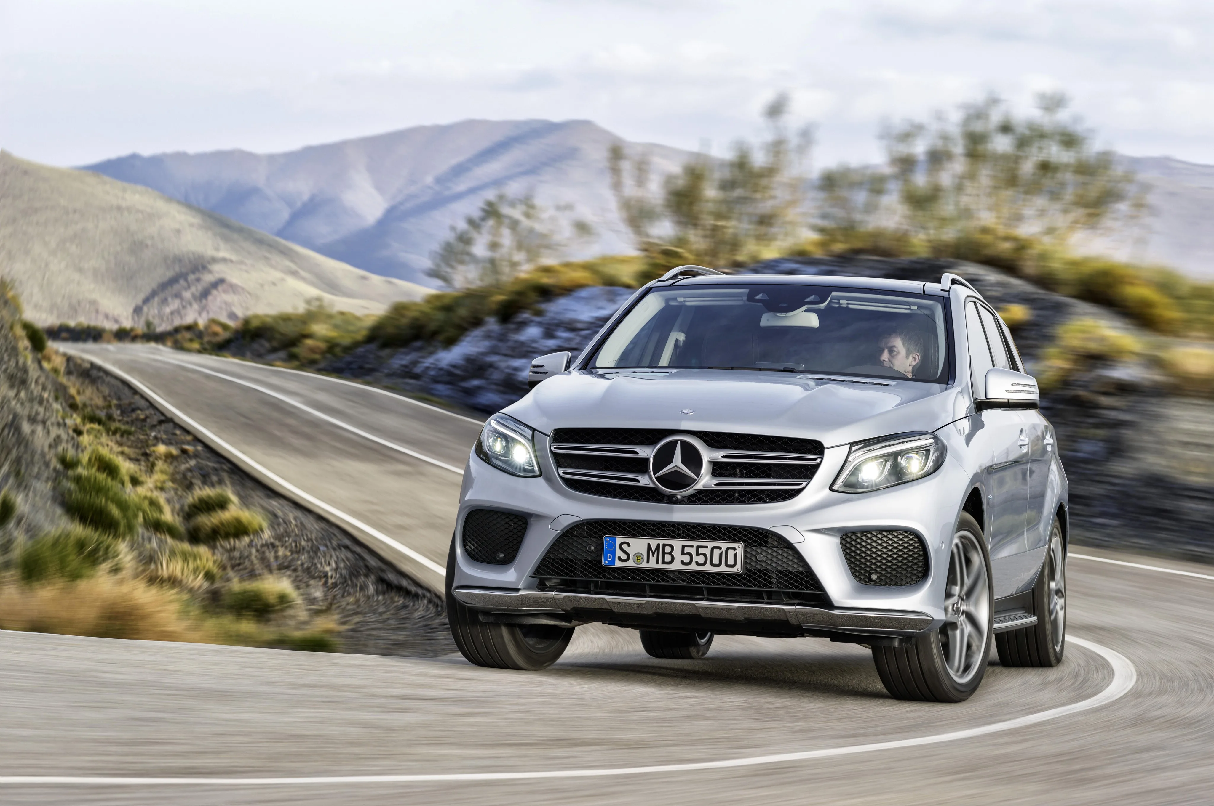 MERCEDES-BENZ-GLE-5414_36.jpg